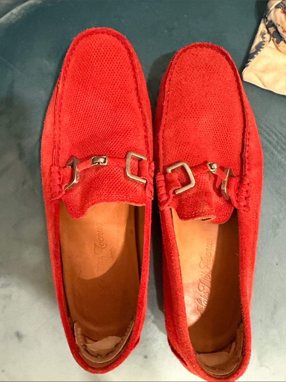 Saks Fifth Avenue Red Suede Horsebit Driving Loafers – Men’s Size 8